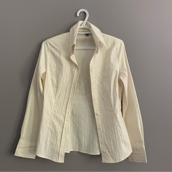 Tristan & Iseut Small Ivory Button Down Shirt - Picture 5 of 10